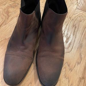 Cole Haan men’s Chelsea boots.  Good condition.  Water resistant.